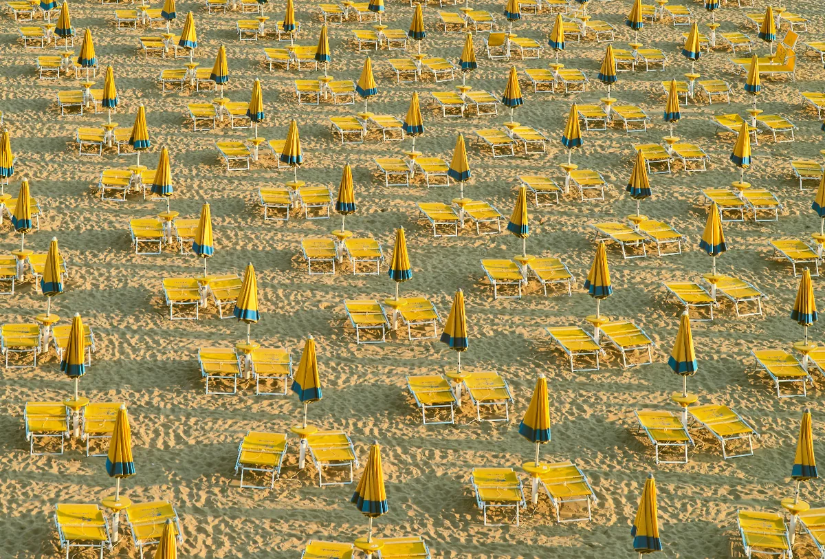 Repetitive Europe — 01